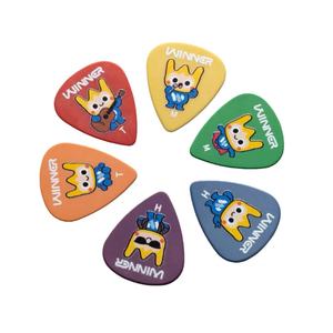 Winner High-end serie gitaarplectrums van Derlin met een matte, antislip textuur en origineel <span class=keywords><strong>anime</strong></span>-design - Product Image 2