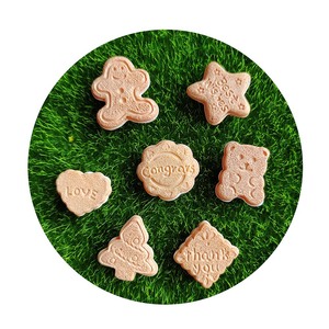100 Piezas de Mini Comida de Resina de Simulación, Galletas Navideñas, Estrella, Árbol, Oso, Hombre de Jengibre, Cabujones para Decoración de Joyería y Fundas de Teléfono - Product Image 2