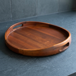 Bandeja de Madera Hecha a Mano 100% Ecológica, Duradera y Portátil, Plato de Madera Natural con Estampado Animal, Asa de Madera, Apta para Lavavajillas - Product Image 1