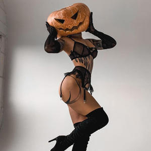 热卖镂空蕾丝拼接网眼时尚性感内衣三件套 - Product Image 4