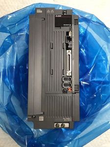 MR-J4-500A-RJ ชุดขับเคลื่อนซีรีส์ J4 กำลัง 5 กิโลวัตต์ MR-J4-500A-RJ MR-J4-500B-RJ MR-J4-500B MR-J4-500A - Product Image 4