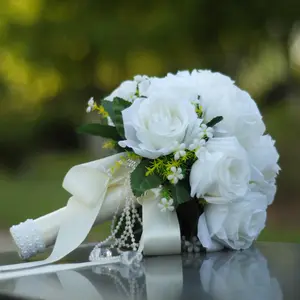 Tay bó hoa cô dâu ruy băng đính cườm mô phỏng hoa hồng đám cưới đạo cụ chụp hoa nhân tạo