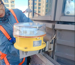 Luces de Aviación de Combustión Constante Tipo C para Grúas <span class=keywords><strong>Torre</strong></span> con Diseño Compacto y Ligero - Product Image 5