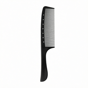 Peigne à queue de rat en fibre de carbone à marque privée, antistatique, pour la coiffure en salon - Product Image 1