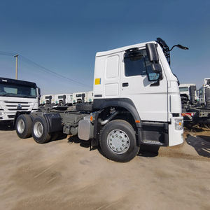 Camión Tractor Diésel Sinotruk Howo 6x4 de 10 Ruedas, 380-430HP, Volante a la Izquierda, con Cámara Trasera, Nuevo, Disponible en Stock, Directo de Fábrica - Product Image 5