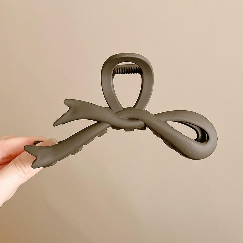 3 # คลิปหนีบคันธนูสีเข้ม