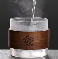 Excellente tasse à thé en verre borosilicate soufflé à la main, moderne, avec poignée en bois isolante