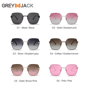 Gafas de Sol Greyjack para Mujer, Montura de Acero Inoxidable, Lentes TAC Polarizadas con Protección UV400 Tipo 3, Diseño Moderno - Product Image 5