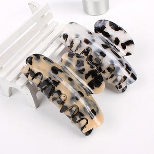 QiYue importation coréenne accessoires de cheveux de haute qualité Grain de <span class=keywords><strong>bois</strong></span> acrylique marbre rétro grand disque épingle à cheveux pince en acétate Durable - Product Image 5