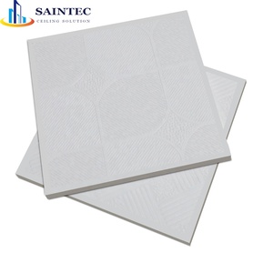 Plaques de <span class=keywords><strong>plafond</strong></span> artistiques contemporaines en PVC et plâtre au design moderne, haute qualité, imperméables, insonorisées, ignifuges, à rayures blanches - Product Image 6