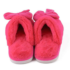 Chaussons en peluche moelleux, chaussons doux en fausse fourrure pour mariée, chaussures d'intérieur pour femmes - Product Image 4
