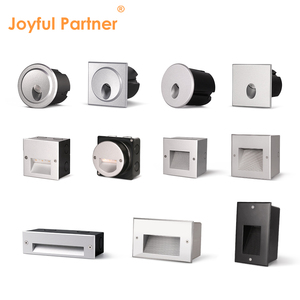 Fabbricate in fabbrica moderne lampade da parete da giardino <span class=keywords><strong>per</strong></span> <span class=keywords><strong>esterni</strong></span> in alluminio a LED IP65 scale impermeabili Mini luci quadrate da incasso - Product Image 5