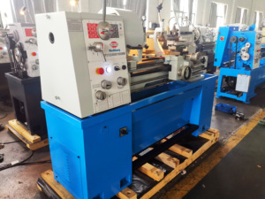 <span class=keywords><strong>Torno</strong></span> Manual Horizontal Multifuncional de Alta Resistencia Sumore Mini SP2123 en Venta - Product Image 4