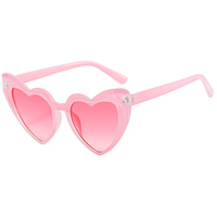 DL lunettes de soleil oeil de chat amour personnalité rétro lunettes de Protection en forme de cœur lunettes de Protection logo personnalisé 2023 lunettes de soleil