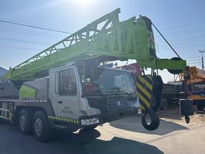 Grue sur camion Zoomlion ZTC500H QY50V5 d'occasion de 50-55 tonnes, grue mobile Sany d'occasion de 85 tonnes, performances originales exceptionnelles, prix bas, à vendre - Product Image 3