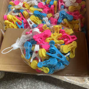 Petites Pinces <span class=keywords><strong>à</strong></span> <span class=keywords><strong>Linge</strong></span> en <span class=keywords><strong>Plastique</strong></span> Écologiques pour une Vie Durable, Lot de 50 Pièces - Product Image 2