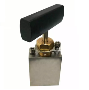 Aguja de Acero Inoxidable de Alta Presión de 700 BAR y Control Manual de Aceite con Paro, OEM Personalizable - Product Image 3
