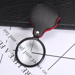 Pocket Magnifier 55Mm Glass Lens Folding Leather Case Reading Books And Newspapers - Product Image 2