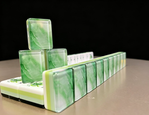 En stock, Nouveau Mini Jeu de Mahjong de Voyage de Luxe 4 couches en Acrylique Gravé, 160 Tuiles Vert Foncé Miss Set America - Product Image 5