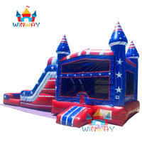Château gonflable populaire et abordable, directement d'usine, avec toboggan et piscine, motif marbré bleu et rouge, idéal pour la location de fêtes et les jeux aquatiques estivaux.