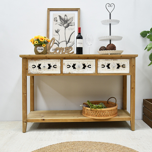 Mesa Consola Clásica para Sala de Estar o Recibidor, con Borde Festoneado, Estilo Rústico Vintage, Hecha a Mano, de Madera Blanqueada y Metal - Product Image 2