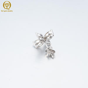 Élégantes boucles d'oreilles clous en forme de fleur avec diamants de laboratoire taille marquise, en or 10K, 14K, 18K ou platine, bijoux de luxe pour le quotidien et les cadeaux - Product Image 6