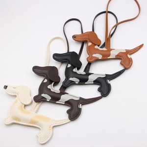 Dachshund Dog Pu Leather <b>Keychain</b> Bag Charm Pendant Lightweight Handbag Decorative <b>Keychain</b> With Jewelry Handbag Features - Product Image 3