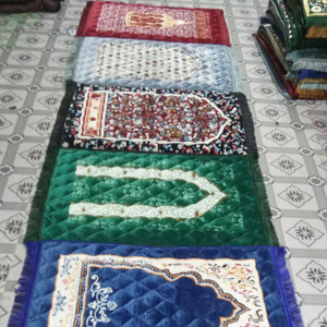 Tapis de prière musulman, tapis de prière islamique, designs personnalisés, tapis de prière épais, couleur unie teinte - 80"x120" - Product Image 1