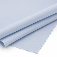 Tissu TC blanc blanchi doux, lisse, fluide, respirant, antibactérien et résistant au chlore pour blouse de médecin et uniforme médical