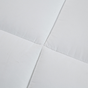 <span class=keywords><strong>Couette</strong></span> de <span class=keywords><strong>couette</strong></span> économique en polyester blanc avec motif uni pour un usage domestique Conception générale pour le printemps, l'été et l'hiver - Product Image 4
