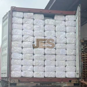 خردة ملابس صناعية عالية الجودة قطنية بيضاء 10: 25 خالية من الوبر لمخلفات تنظيف الرسامين بالجملة - Product Image 4