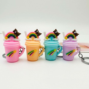 Drôle mignon thé au lait porte-clés 3D PVC crème glacée porte-clés pendentif mode arc-en-ciel fraise crème glacée tasse lait thé porte-clés - Product Image 2