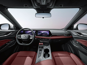 SUV Changan X5 PLUS 2025 durable 2026, véhicule à essence automatique 1.5T 7DCT, idéal pour la ville - Product Image 6