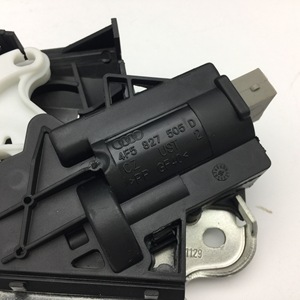 ตัวกระตุ้นล็อคประตูออดี้ รุ่น 4F5827505D แรงดันไฟฟ้า 12V แบบกดปุ่ม สำหรับ A6L Sagitar Magotan CC B7 - Product Image 3