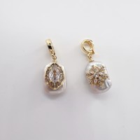 Nouveau Pendentif Croix Vintage HD1297 INS Tendance avec Breloques en Perles Baroques Naturelles Micro Pavé CZ et Fermoir Mousqueton pour Fabrication de Bijoux DIY