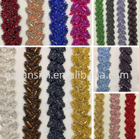 Ceintures de luxe en chaîne de strass 3D avec appliques de perles de verre pour vêtements de mariage