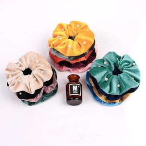 Mio Bán Buôn Tinh Khiết Màu Sắc Ngọc Trai Headband Sang Trọng Đồng Bằng Nhung Headband - Product Image 5