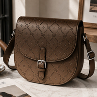 Sac à bandoulière pour femme en cuir PU, sac à rabat rond, fermeture à boucle, couleur dégradée, logo personnalisé, OEM ODM, faible MOQ