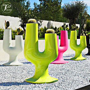 庭のモールや床用人工花の手で刻まれた仕上げのモダンな立ちグラスファイバーツリーフラワープランターポット - Product Image 1