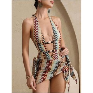 Maillot de bain une pièce personnalisé pour femme, col en V profond, dos nu, crocheté, rayé, avec cordon de serrage et design ajouré - Product Image 5