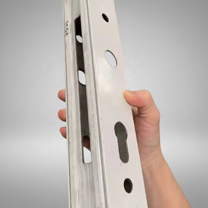 Máquina Automática de Perforación y Fresado de Perfiles de Aluminio para Producción de Marcos de Ventanas y Puertas, Máquina CNC de Copia y Fresado, con Certificación CE - Product Image 3