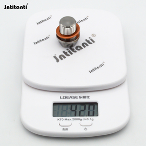 Personnalisé Forte Magnétique Puissance Gr.5 Ti-6Al-4V Auto Moteur Bouchon de Vidange D'huile Boulon - Product Image 2