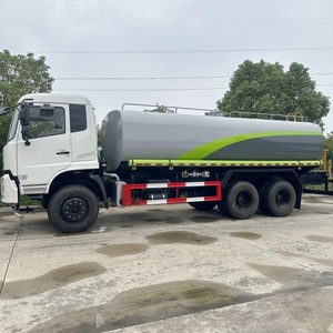 Camión Cisterna de Agua Chengli 6X4 de 18, 20 y 25 Toneladas, Camión Cisterna con Aspersor en Venta - Product Image 3