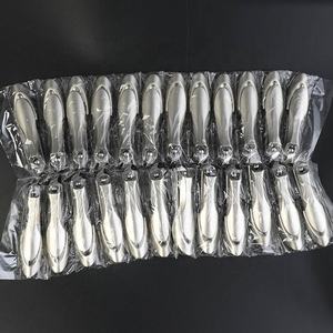 Cortaúñas de Acero Inoxidable Resistente Color Oro Rosa y Rosa con Logotipo Personalizado - Product Image 5