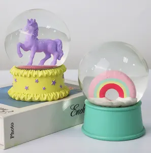 Redeco personalizzabile Snow Globe Glass Diy Snow Globe Ornament artigianato in resina per regali decorazioni per la casa