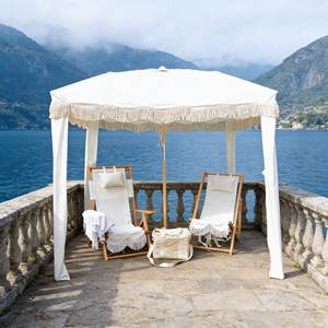 Conjunto de Sombrilla Bohemia de Grado Comercial, Silla de Madera de Teca y Gazebo con Flecos para Resorts de Alta Gama y <span class=keywords><strong>Propiedades</strong></span> Costeras - Product Image 1