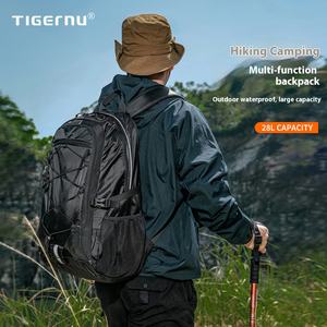 Mochila de Montañismo de Gran Capacidad, Impermeable, Ligera, para Camping y Senderismo - Product Image 2