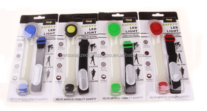 مع إغلاق عصا و 2 * CR2032 بطاريات مثبتة تحسين الرؤية سيليكون وامض السلامة أدى ضوء متابعة شارات - Product Image 4