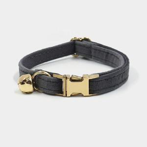 Produk Kecantikan Terlaris 2023 Kalung Kucing Beludru Custom Klasik dengan Gesper Warna-warni untuk Kalung Kucing Kalung Kucing Buatan Tangan yang Nyaman - Product Image 5