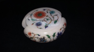 Ensemble de dessous-de-verre en marbre indien authentique de luxe, fait à la main, incrustation florale en Pietra Dura, marbre blanc, décoration de table basse, cadeau - Product Image 3